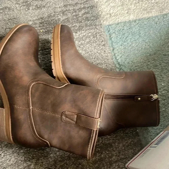 Dr Scholls Mid Brown Booties - Picture 1 of 3